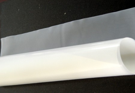 ���B����Ĥ